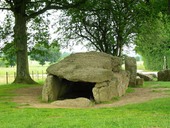 Dolmen_belgium_02